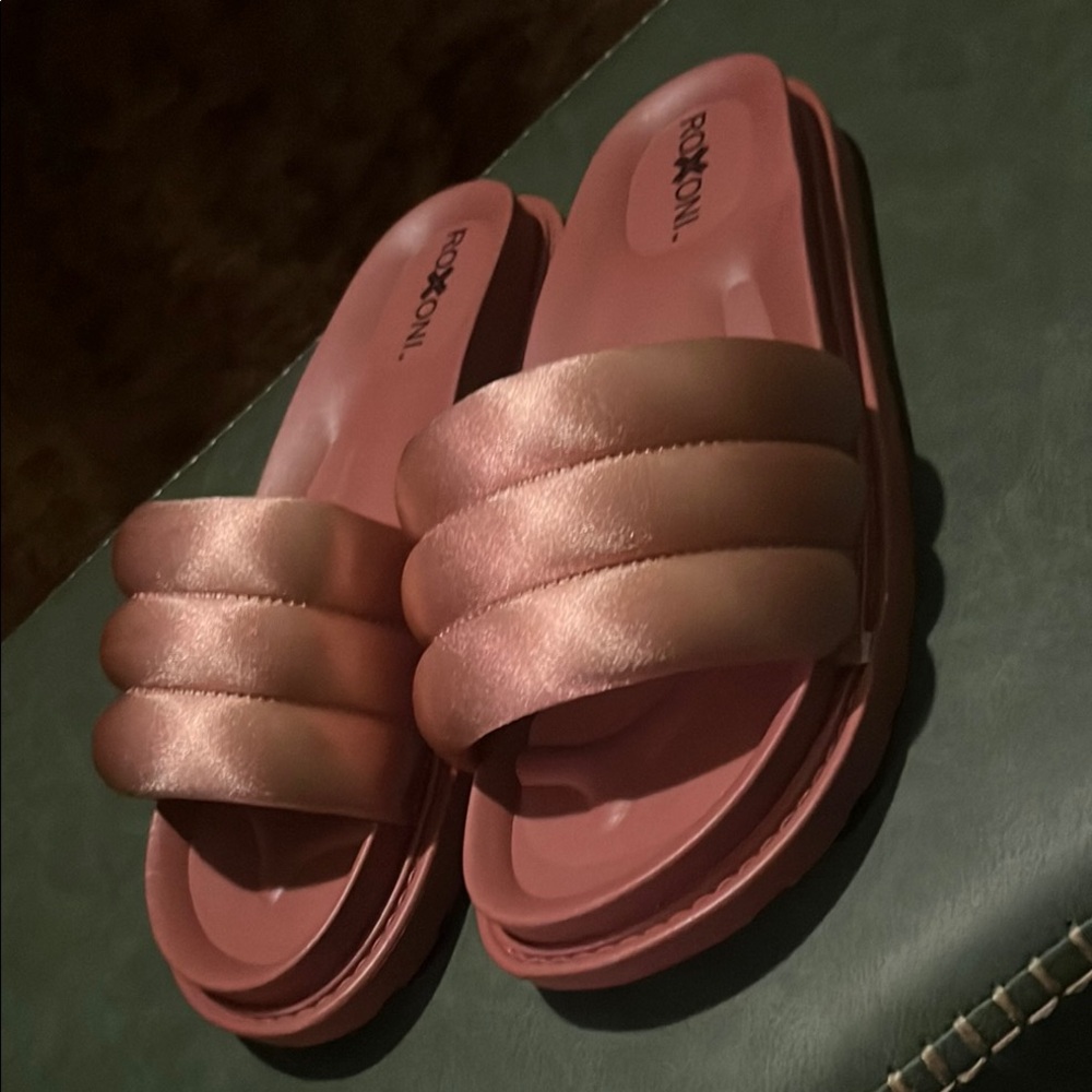 BRAND NEW Pink Women's Slide Sandals